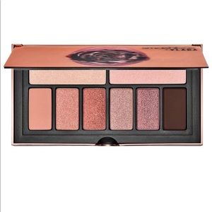 Smashbox petal metal eyeshadow palette